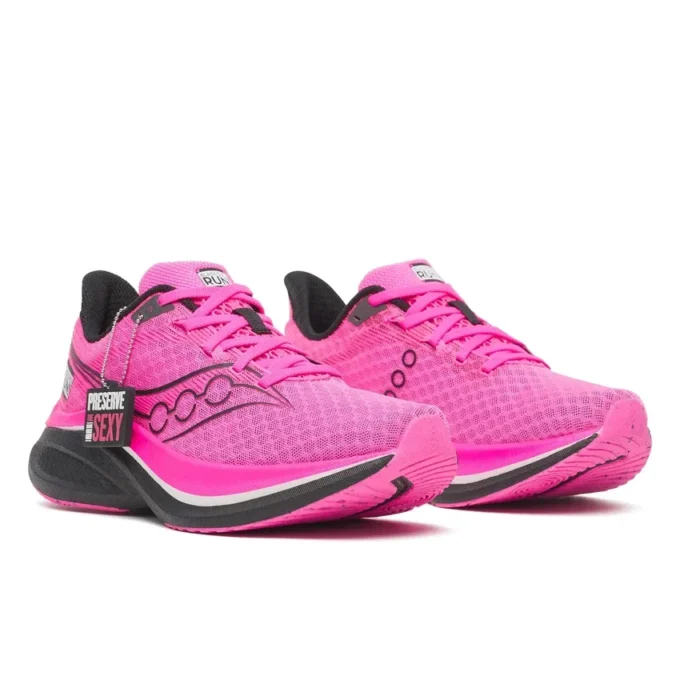 Dames Black Girls Run x Saucony Endorphin Speed 5