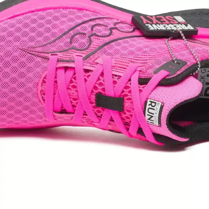 Dames Black Girls Run x Saucony Endorphin Speed 5