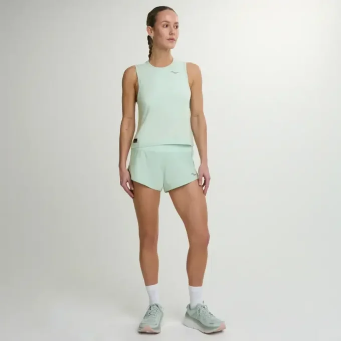 Outpace 2.5″ split shorts voor dames