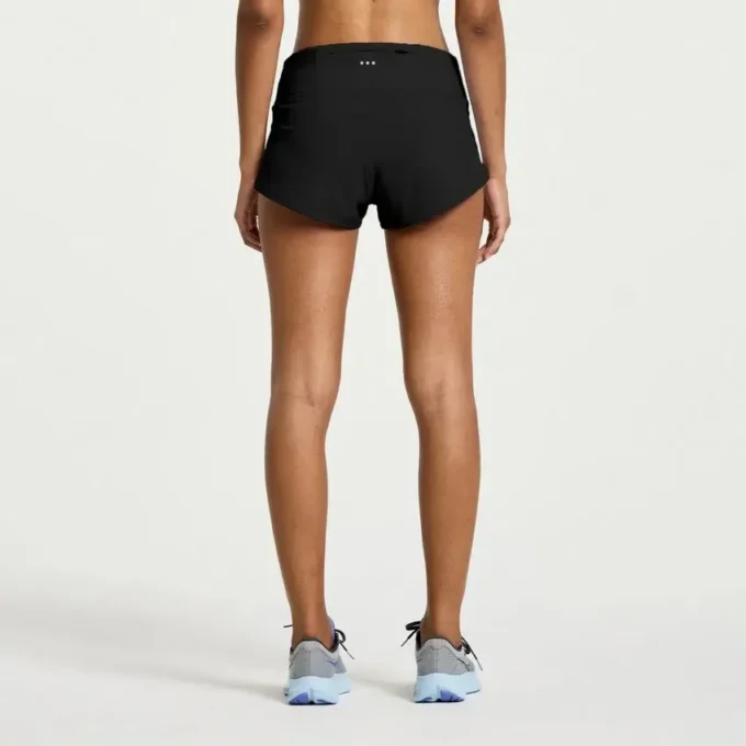 Outpace 2.5″ split shorts voor dames