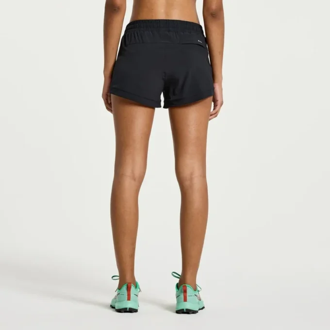 Outpace 2.5″ split shorts voor dames