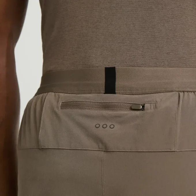 Outpace 2,5″ split shorts voor heren